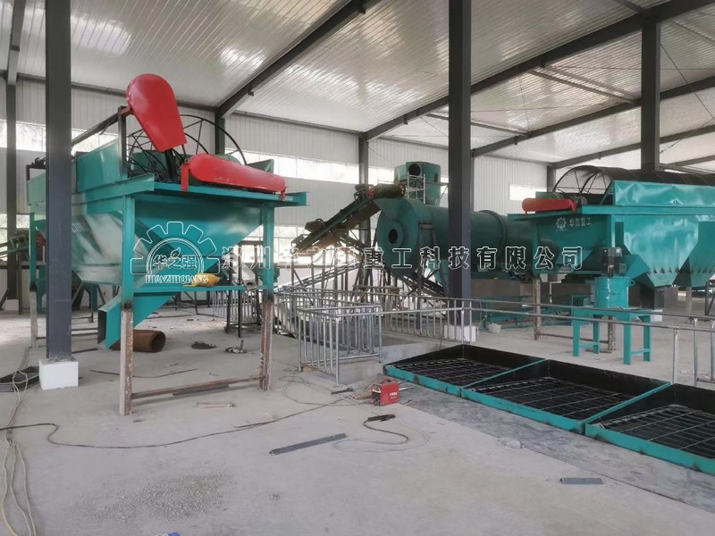 生產(chǎn)牛糞有機肥顆粒用到的整套生產(chǎn)設備包含哪些？